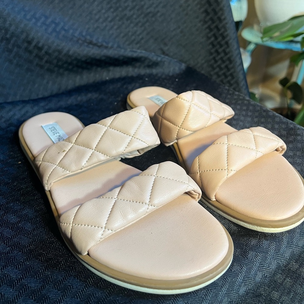 Steve Madden Nude Quilted Slide Sandals